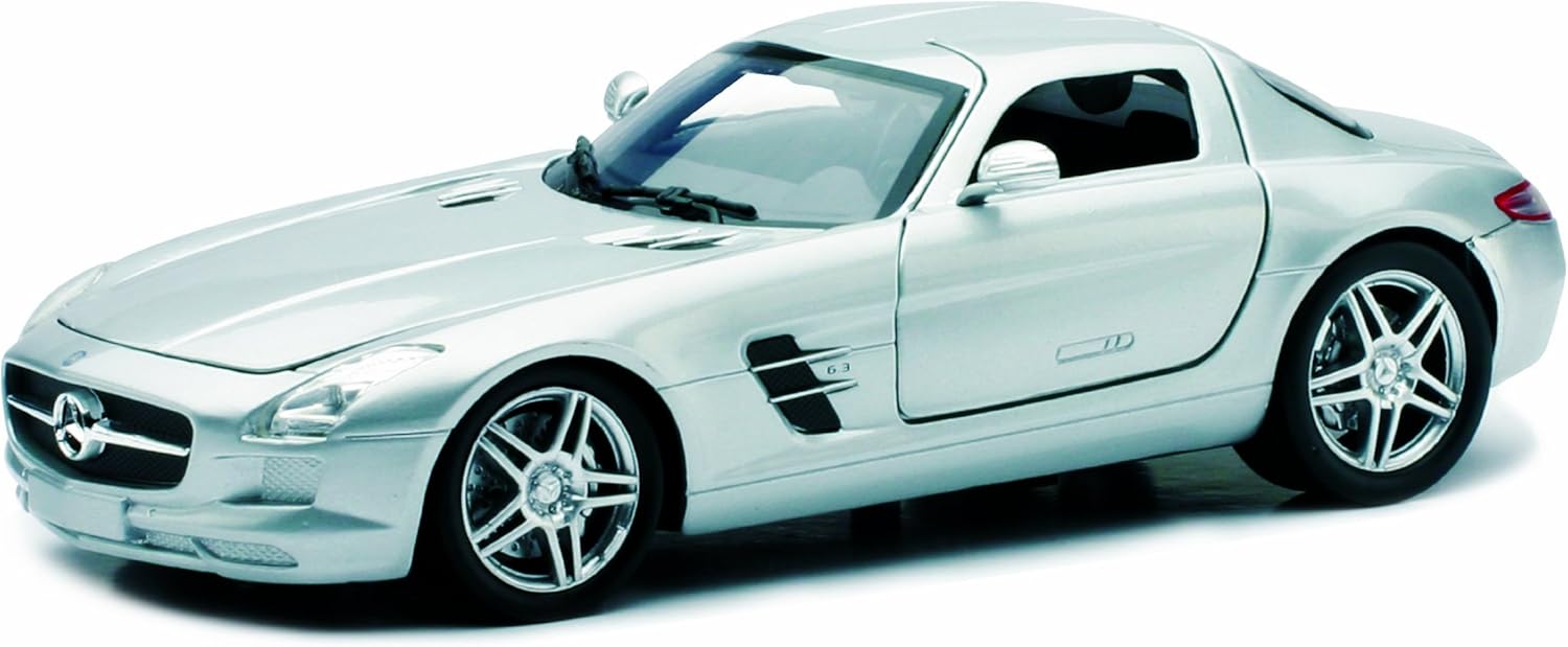 Alternative view of New-Ray C.Cruıser 1/24 Benz