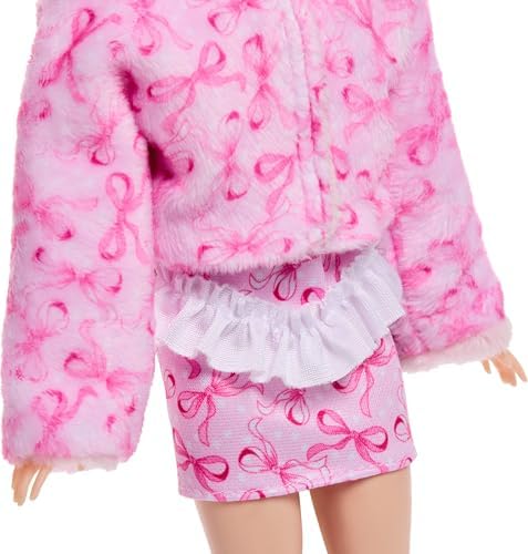Cutie Reveal bebek ve aksesuarları, Yumuşak Dostlar Serisi kuzucuk, renk değişimi ve mini evcil hayvan dahil 10 sürpriz, JJP66