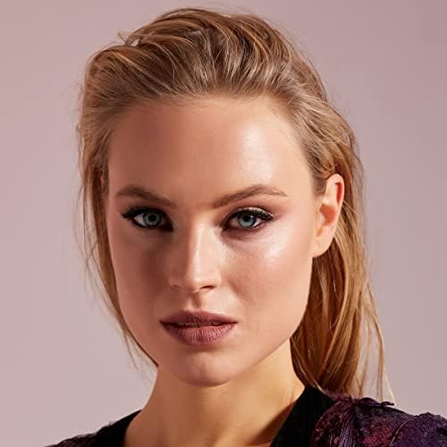 Suya Dayanaklı Yoğun Pigmentasyonlu Hacim Veren Doğal Kıvrımlı Siyah Maskara - Waterproof Mascara