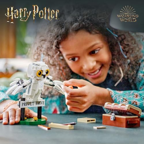 Alternative view of Hedwig, Privet Drive 4 Numara’da 76425-7 Yaş ve Üzeri Potter Hayranları için Koleksiyonluk Yaratıcı Oyuncak Yapım Seti (336 Parça)