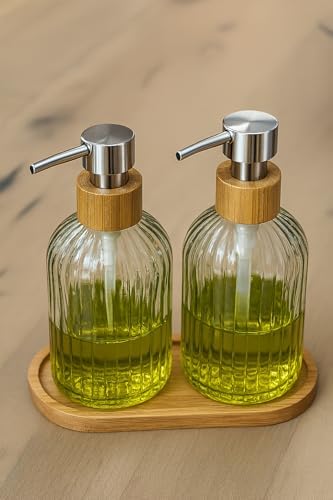 Zbern 2’li Cam Sıvı Sabunluk Seti – Füme Renk, 300 ml Şeffaf Cam Gövde, Doğal Bambu Başlık ve Stand – Modern Pompalı Dispenser – Banyo, Mutfak ve Lavabo Üstü Kullanım için Uygun