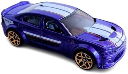 - '20 Dodge Charger Hellcat - O Zaman ve Şimdi 7/10 - HKJ45 - Kısa Kart - Mor Metalik - SRT - Mattel 2023