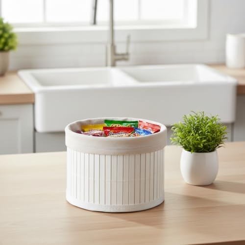 Alternative view of Yuvarlak Bambu Düzenleyici ve Saklama Sepeti – Beyaz Ahşap Çıtalı Banyo, Makyaj ve Ofis Organizeri, Kumaş Astarlı Çok Amaçlı Dekoratif Kutu (18x13 cm)