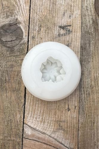 Alternative view of Zambak Mum Kalıbı (Silikon)