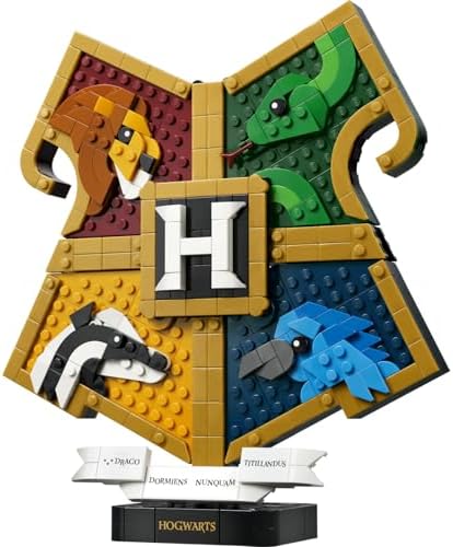 Alternative view of Harry Potter Hogwarts Bina Arması 76462-12 Yaş ve Üzeri Kız ve Erkek Çocuklar için Binaları Temsil Eden Hayvanlar İçeren Yaratıcı Oyuncak Yapım Seti, Hediye Fikri (545 Parça)