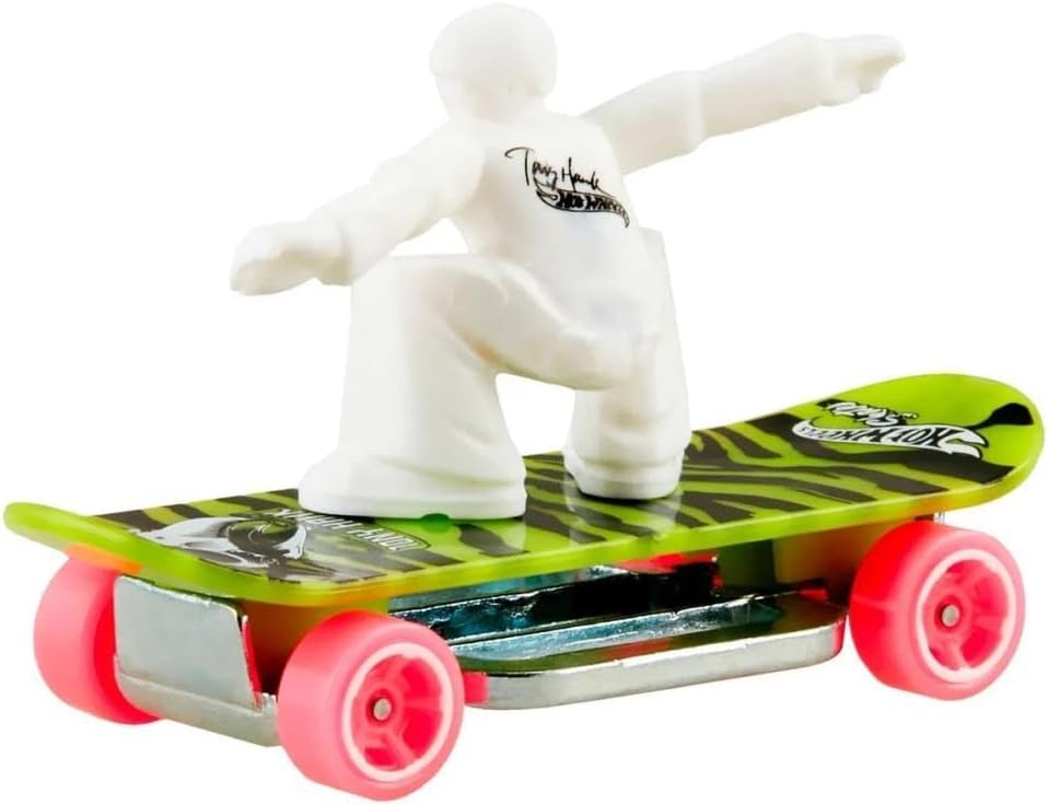 Alternative view of - Skate Grom - HW Sports 1/5 - HKK42 - Short Card - Tony Hawk - Mattel 2023