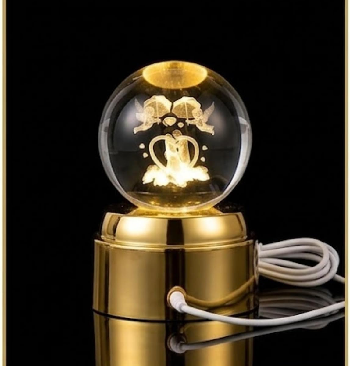 Alternative view of 3D Lazer Kazımalı Kristal Top Gece Lambası, Altın Rengi Tabanlı, USB Bağlantılı, Romantik Çift Temalı, Masa Dekoru