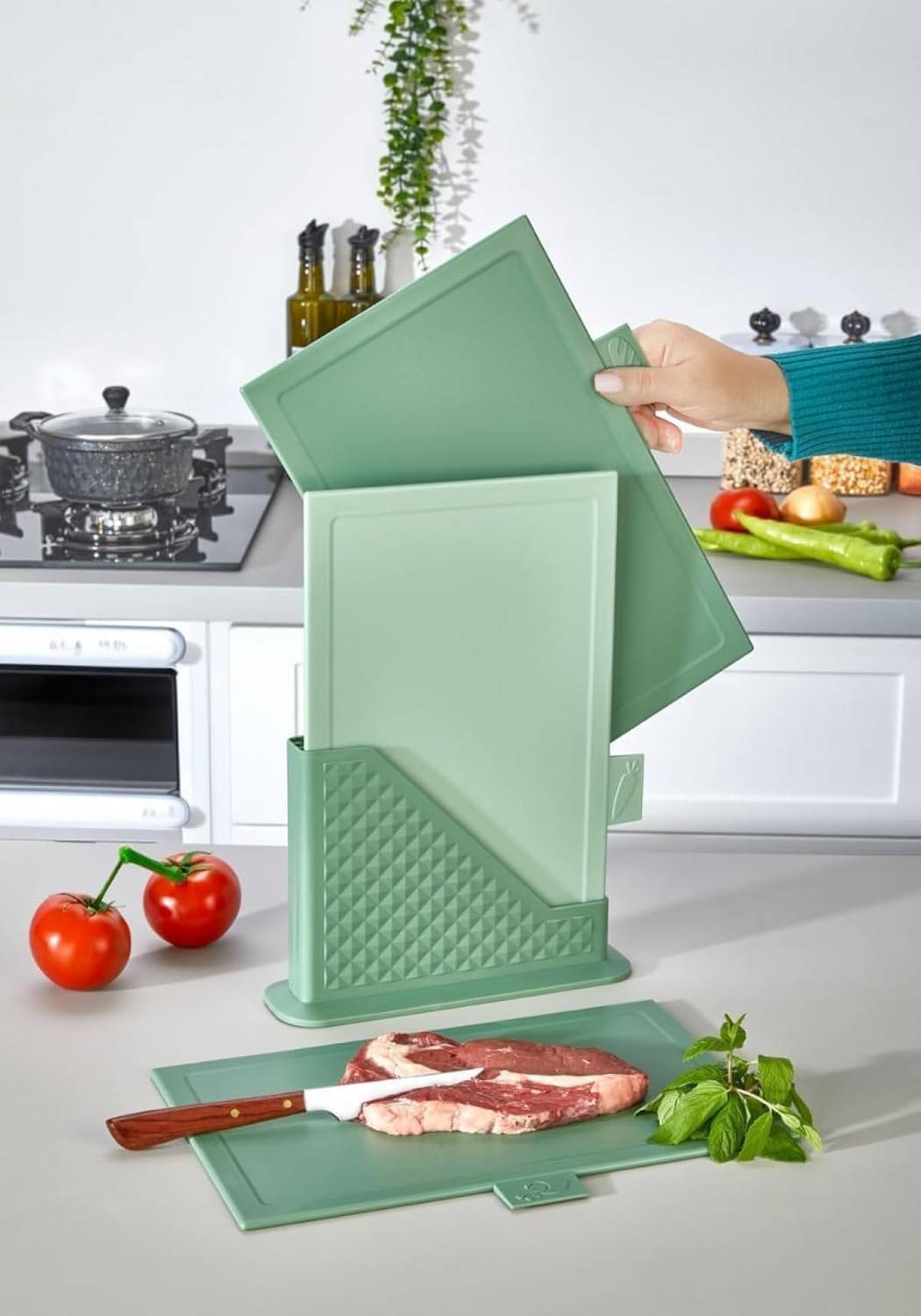 Alternative view of 4 Parça Plastik Kesme Tahtası Seti, Standlı, Renkli, Hijyenik, Kaymaz 3 Adet Gıda Hazırlama Tahtası 31x20 cm Sebze Et Balık Kesim Tahtası, Mutfak Düzenleyici Organizer