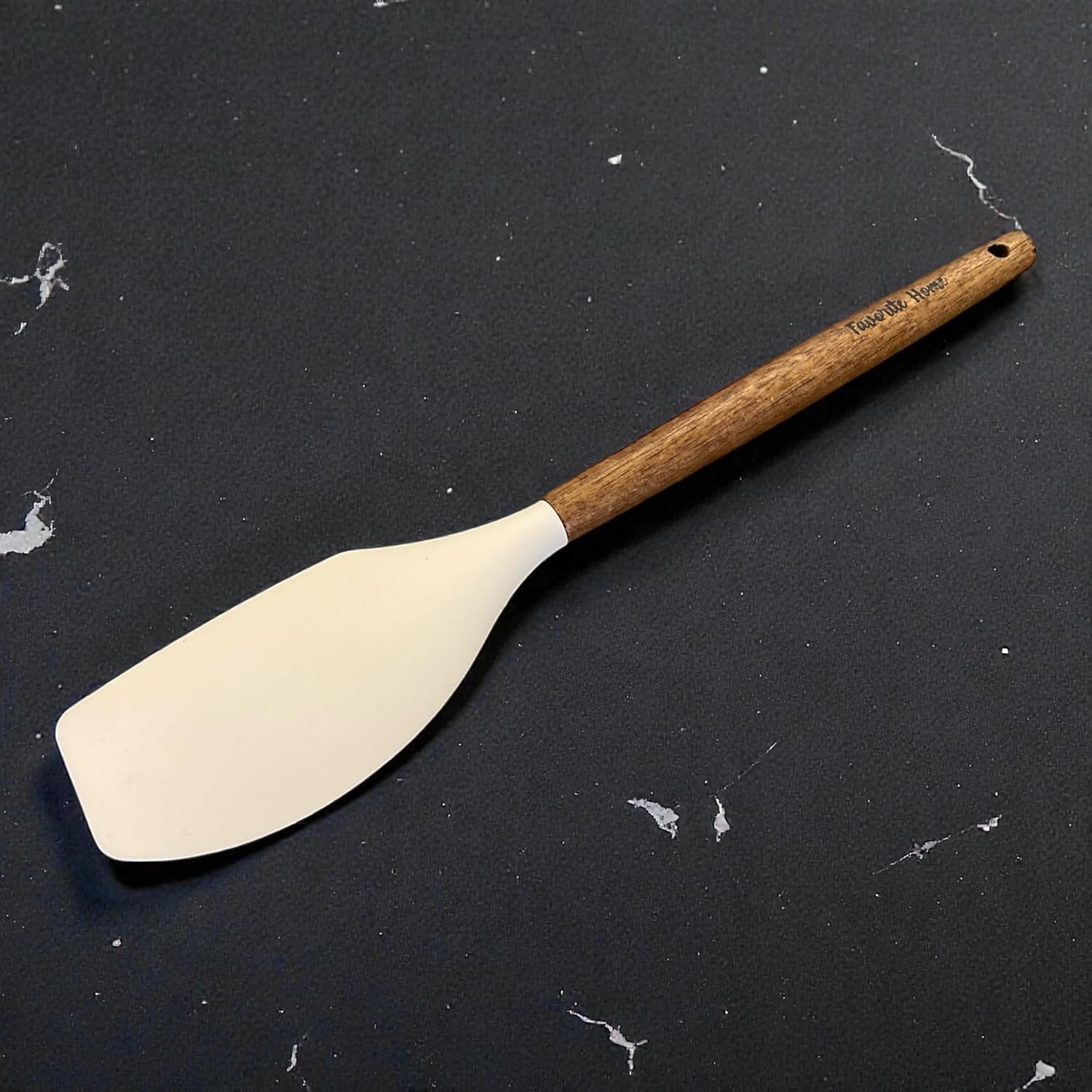 Akasya Saplı Premium Silikon Spatula – Isıya Dayanıklı, Yapışmaz ve Çizmez Yüzeyli, Doğal Ahşap Saplı Mutfak Gereci (ÜÇ RENK SEÇENEĞİ) (BEYAZ) - Görsel 3