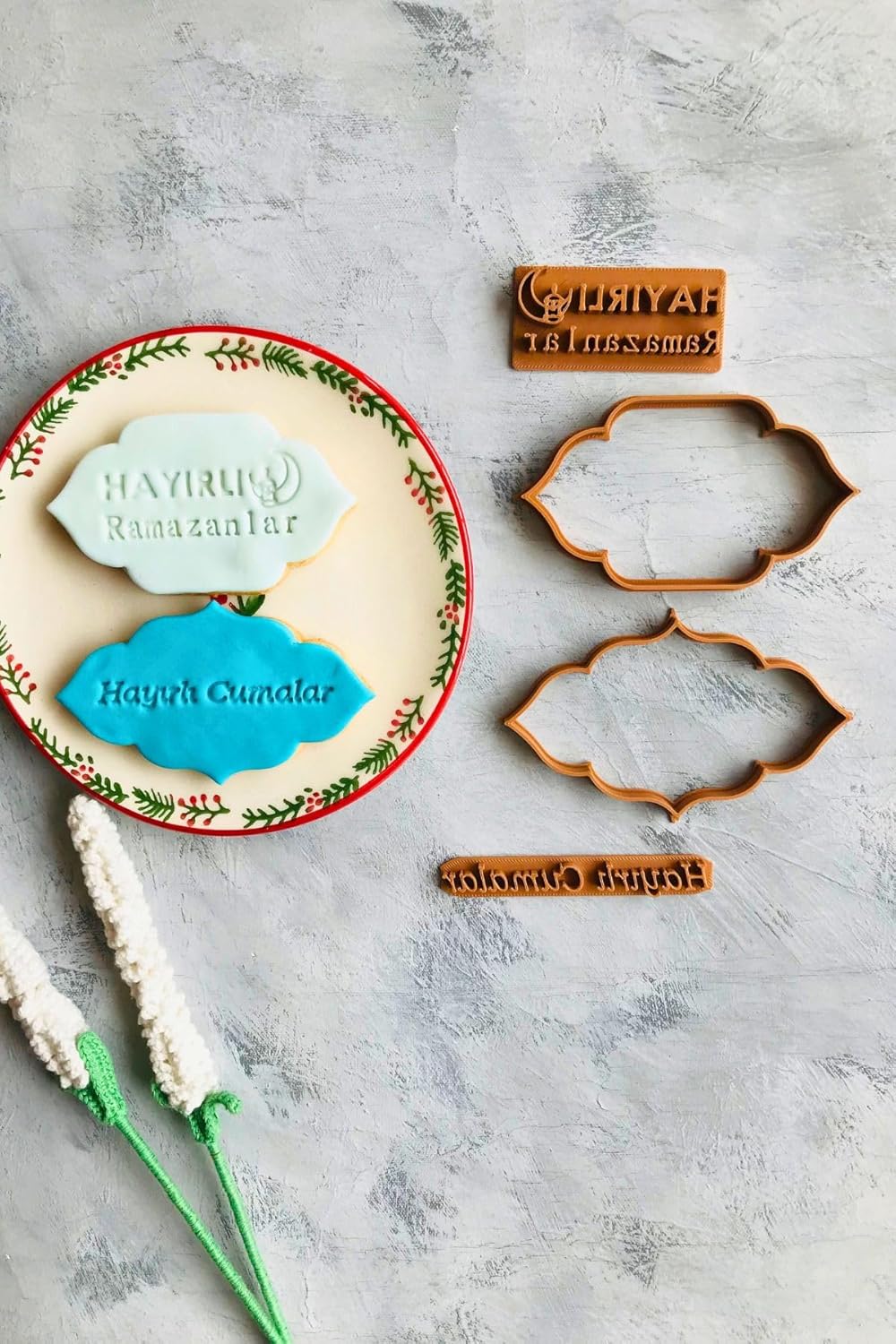 Alternative view of Hayırlı Cumalar ve Hayırlı Ramazanlar Yazılı Hamur Şekillendirici Kalıplar